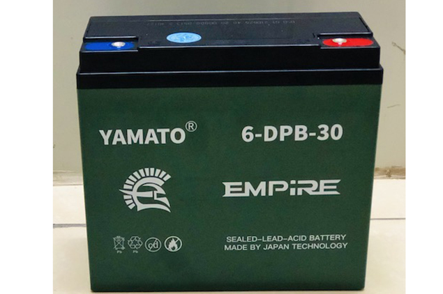 Thay bình ắc quy Yamato 12V 30Ah chính hãng giá rẻ
