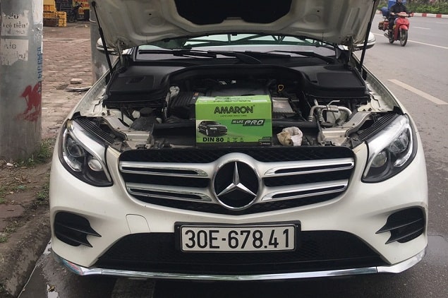 Thay ắc quy giá tốt cho xe Mercedes GL500