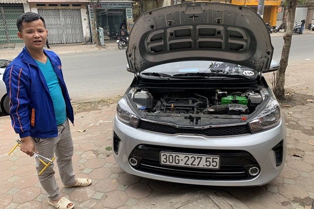 Ắc quy xe ô tô Kia Soluto giá rẻ - Thay ắc quy Soluto tại nhà