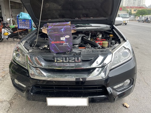 acquy ISUZU MU-X