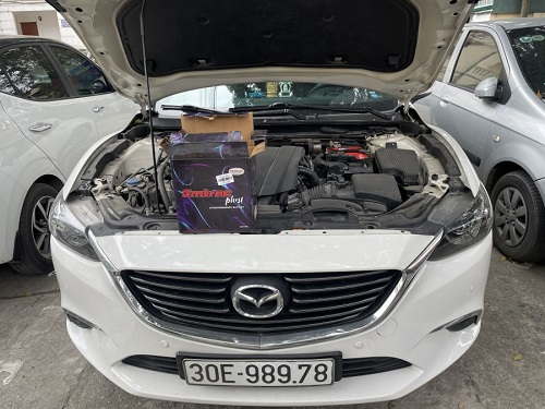 ắc quy mazda6