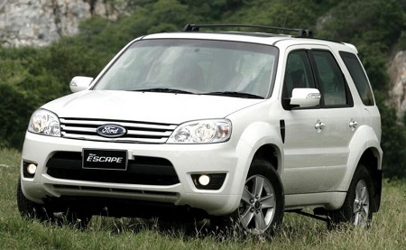 ắc quy xe ford escape